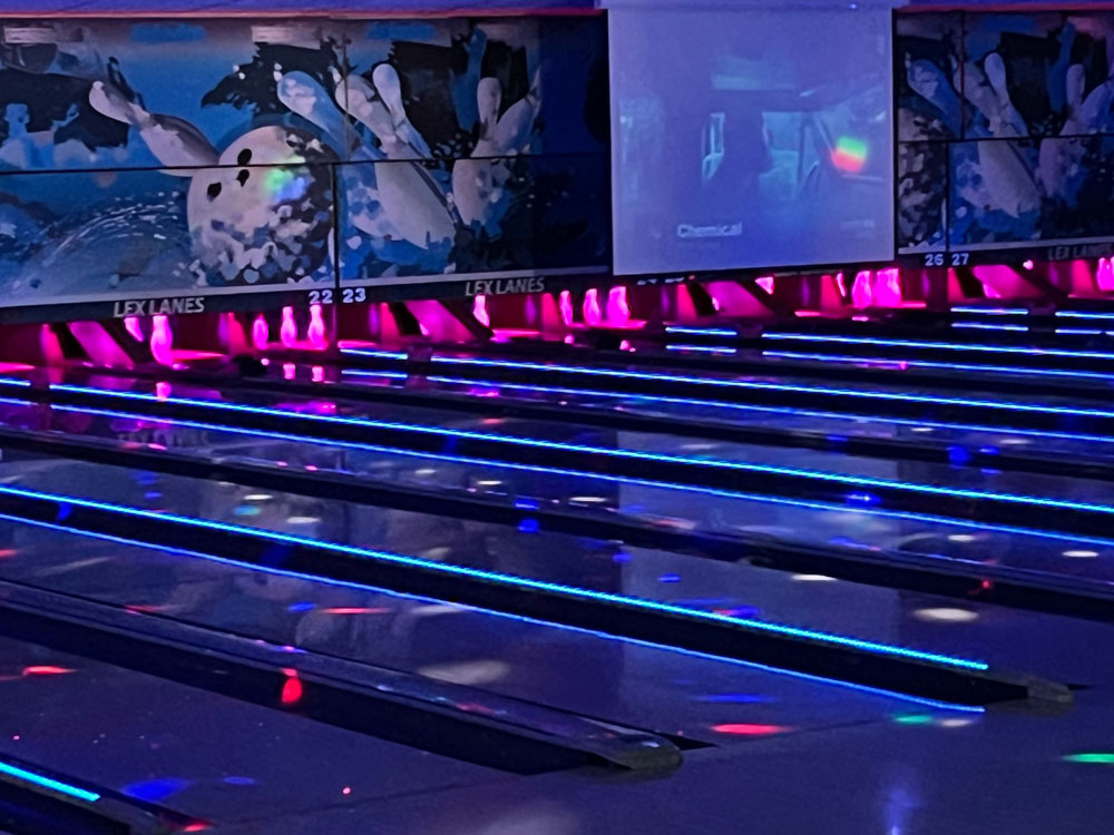glow bowling